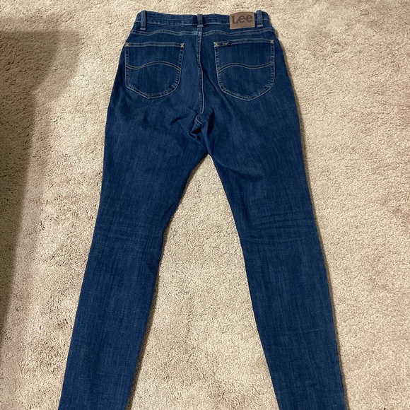 Lee Women's Dark Blue High Rise Jeans - Picture 3 of 10